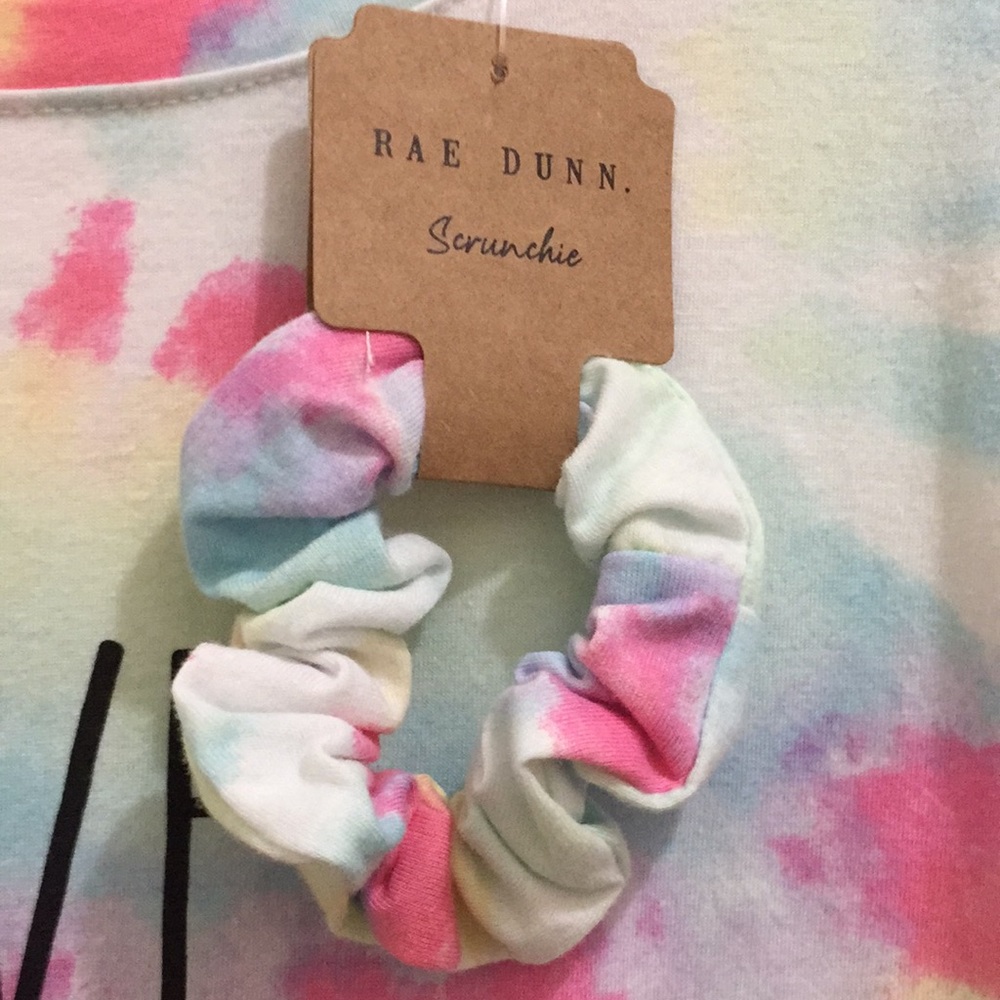 Rae Dunn T-shirt with scrunchie set (sz l) - Picture 5 of 8